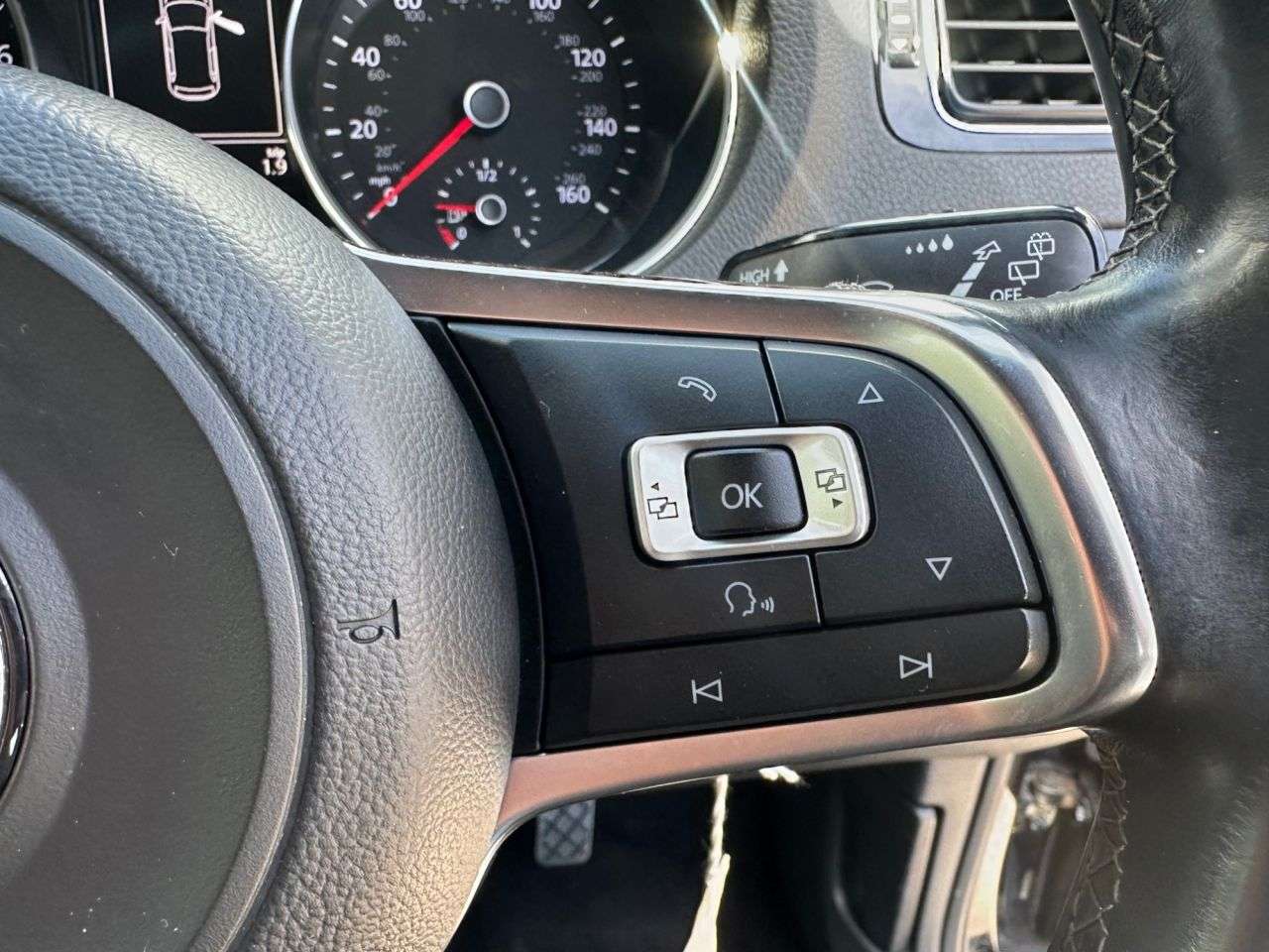 2015 VOLKSWAGEN POLO 2015 VOLKSWAGEN POLO