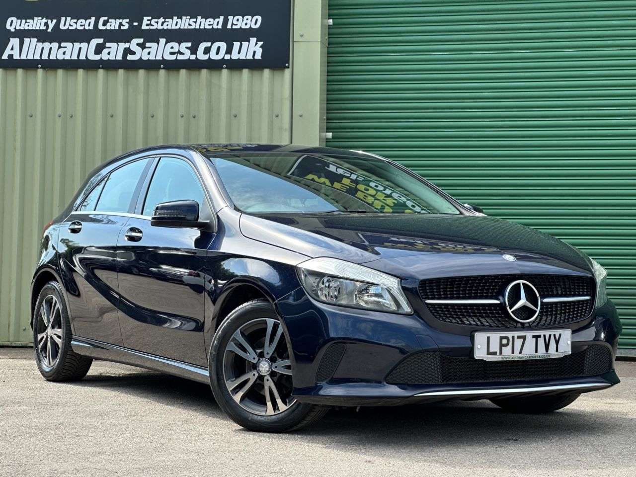 A 2017 MERCEDES-BENZ A-CLASS 1.5 A180d SE Hatchback 5dr Diesel 7G-DCT Euro 6 (s/s) (109 ps) A 2017 MERCEDES-BENZ A-CLASS 1.5 A180d SE Hatchback 5dr Diesel 7G-DCT Euro 6 (s/s) (109 ps)