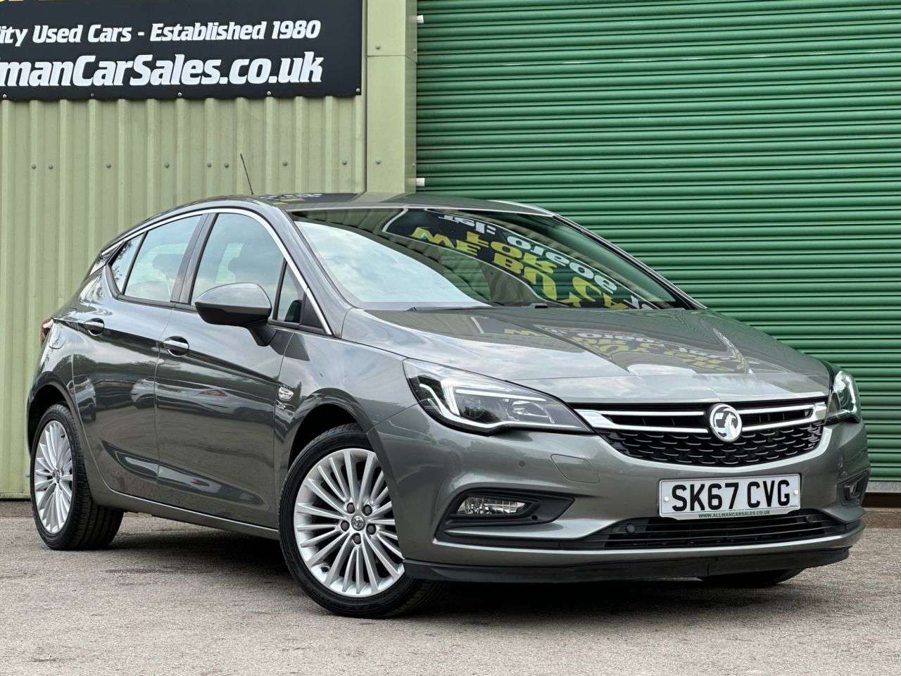 A 2017 VAUXHALL ASTRA 1.4i Turbo Elite Hatchback 5dr Petrol Manual Euro 6 (150 ps) A 2017 VAUXHALL ASTRA 1.4i Turbo Elite Hatchback 5dr Petrol Manual Euro 6 (150 ps)