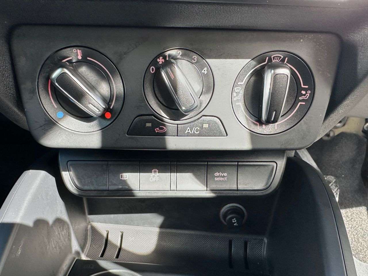 2017 AUDI A1 2017 AUDI A1