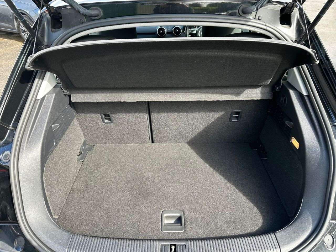 2017 AUDI A1 2017 AUDI A1