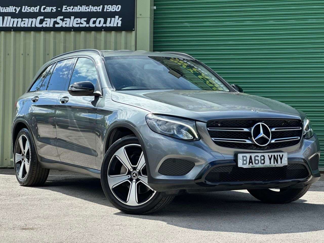 A 2019 MERCEDES-BENZ GLC 2.0 GLC250 Urban Edition SUV 5dr Petrol G-Tronic+ 4MATIC Euro 6 (s/s) (211 A 2019 MERCEDES-BENZ GLC 2.0 GLC250 Urban Edition SUV 5dr Petrol G-Tronic+ 4MATIC Euro 6 (s/s) (211