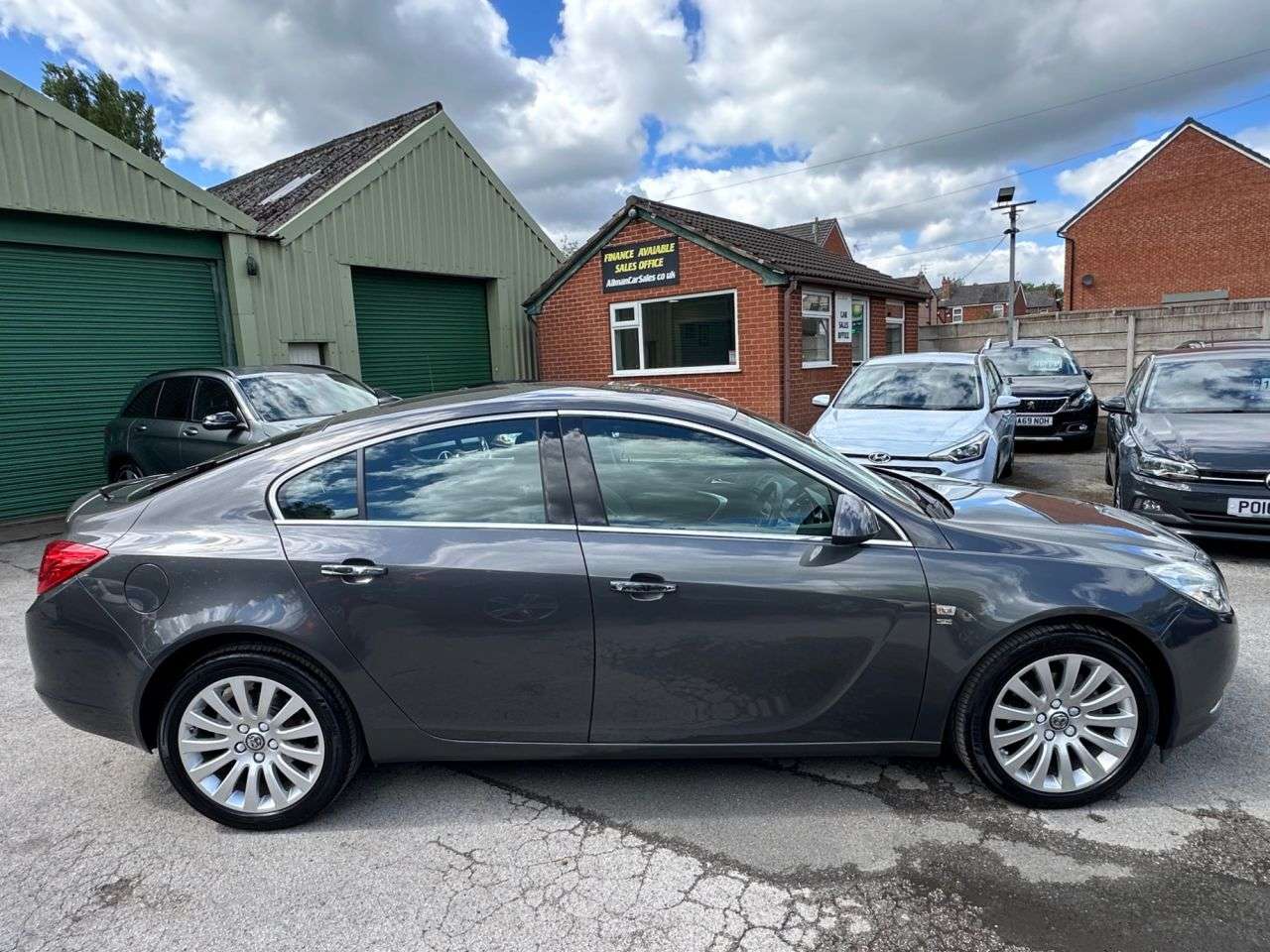 2010 VAUXHALL INSIGNIA 2010 VAUXHALL INSIGNIA