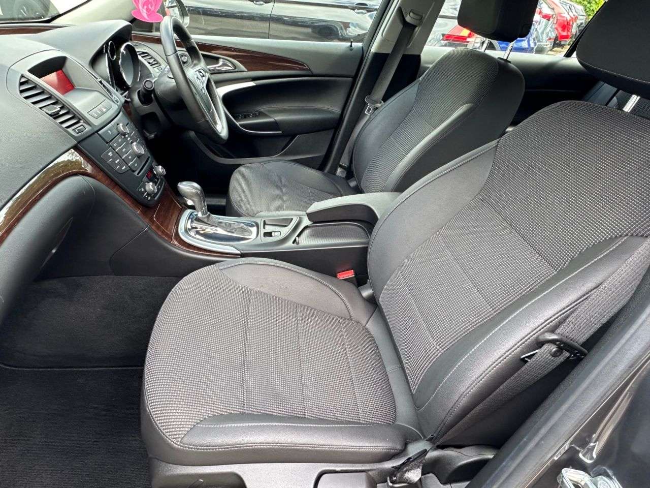 2010 VAUXHALL INSIGNIA 2010 VAUXHALL INSIGNIA