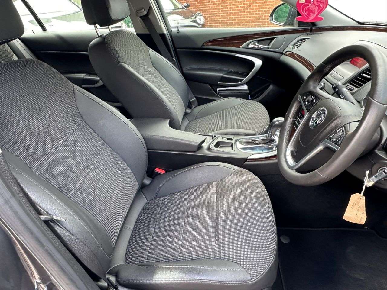 2010 VAUXHALL INSIGNIA 2010 VAUXHALL INSIGNIA