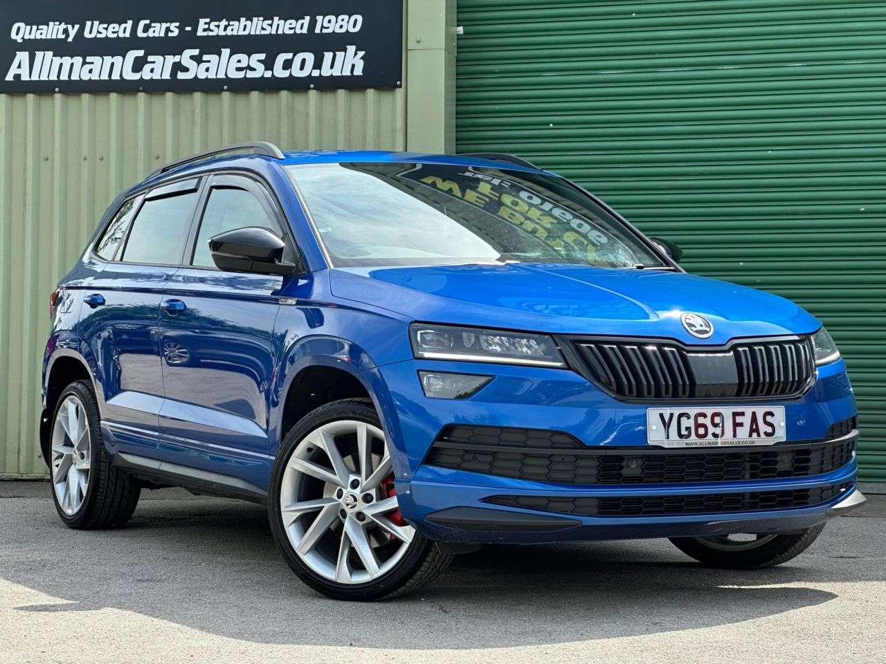 A 2020 SKODA KAROQ 1.5 TSI ACT SportLine SUV 5dr Petrol Manual Euro 6 (s/s) (150 ps) 3 OWNER F A 2020 SKODA KAROQ 1.5 TSI ACT SportLine SUV 5dr Petrol Manual Euro 6 (s/s) (150 ps) 3 OWNER F