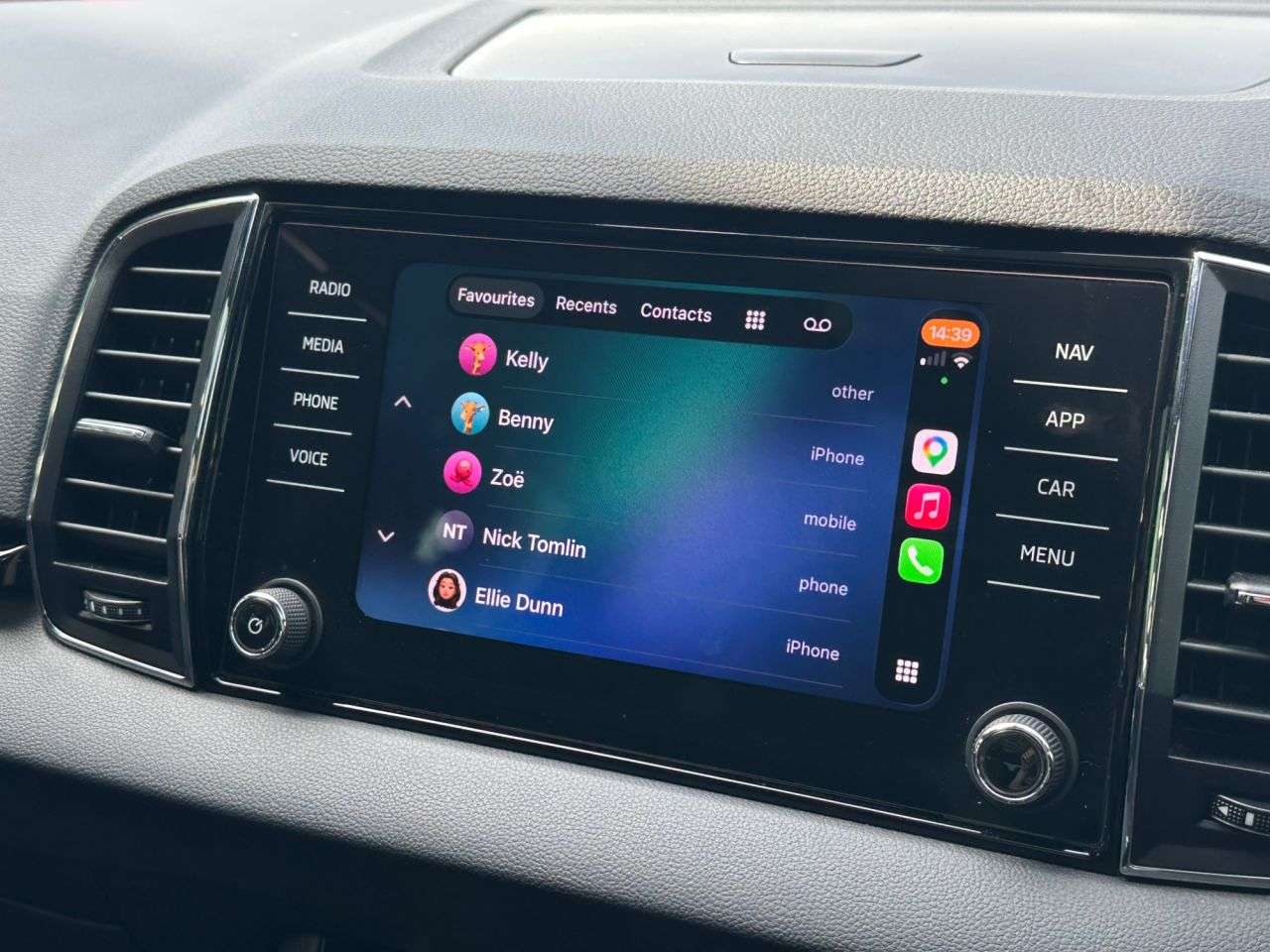 2020 SKODA KAROQ 2020 SKODA KAROQ