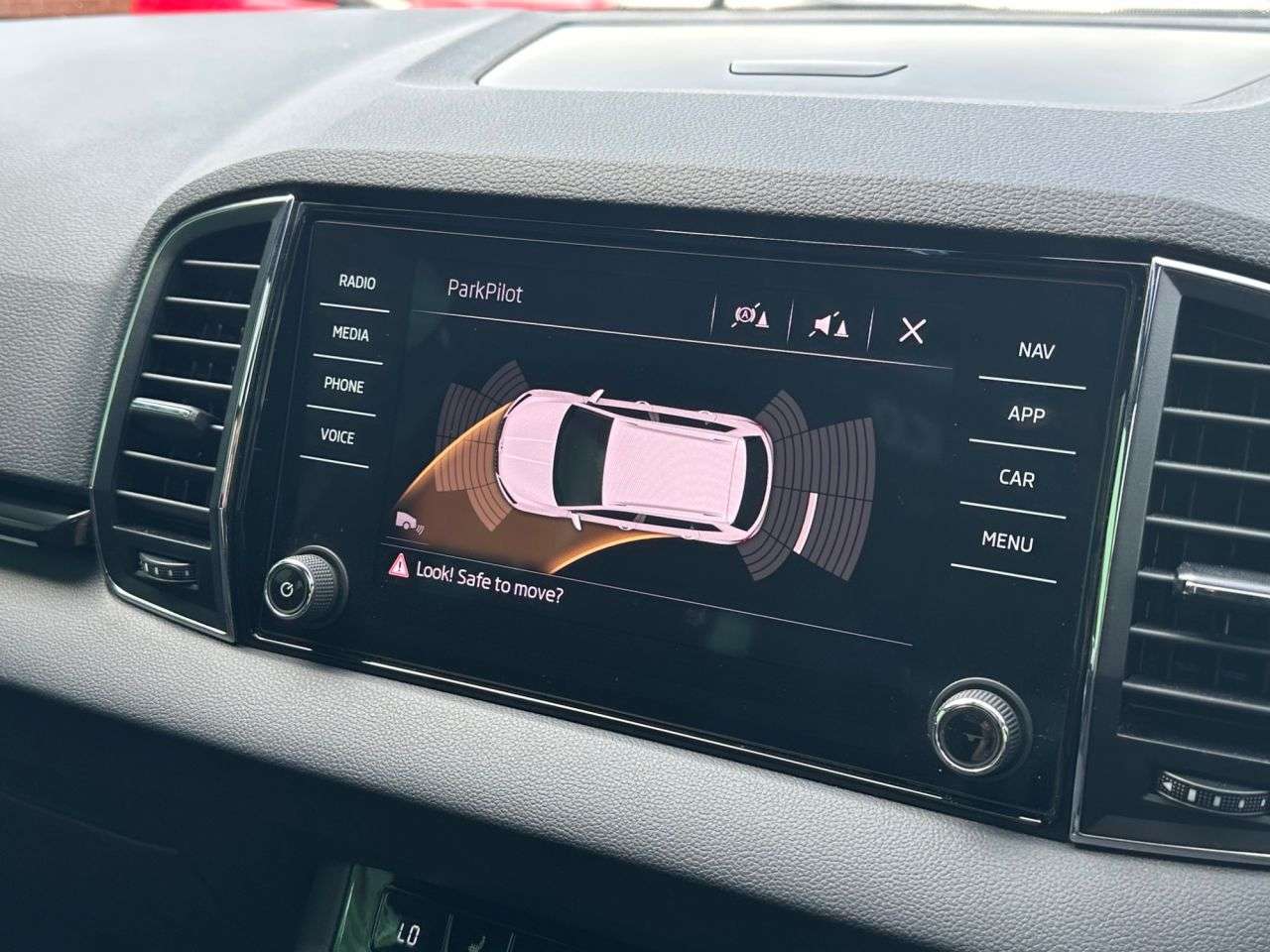 2020 SKODA KAROQ 2020 SKODA KAROQ