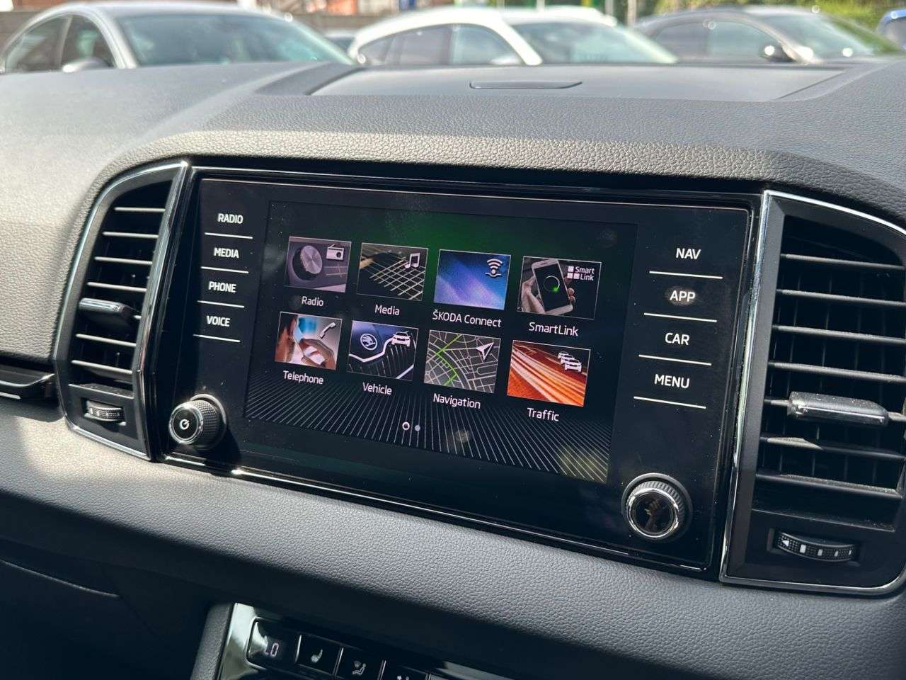2020 SKODA KAROQ 2020 SKODA KAROQ
