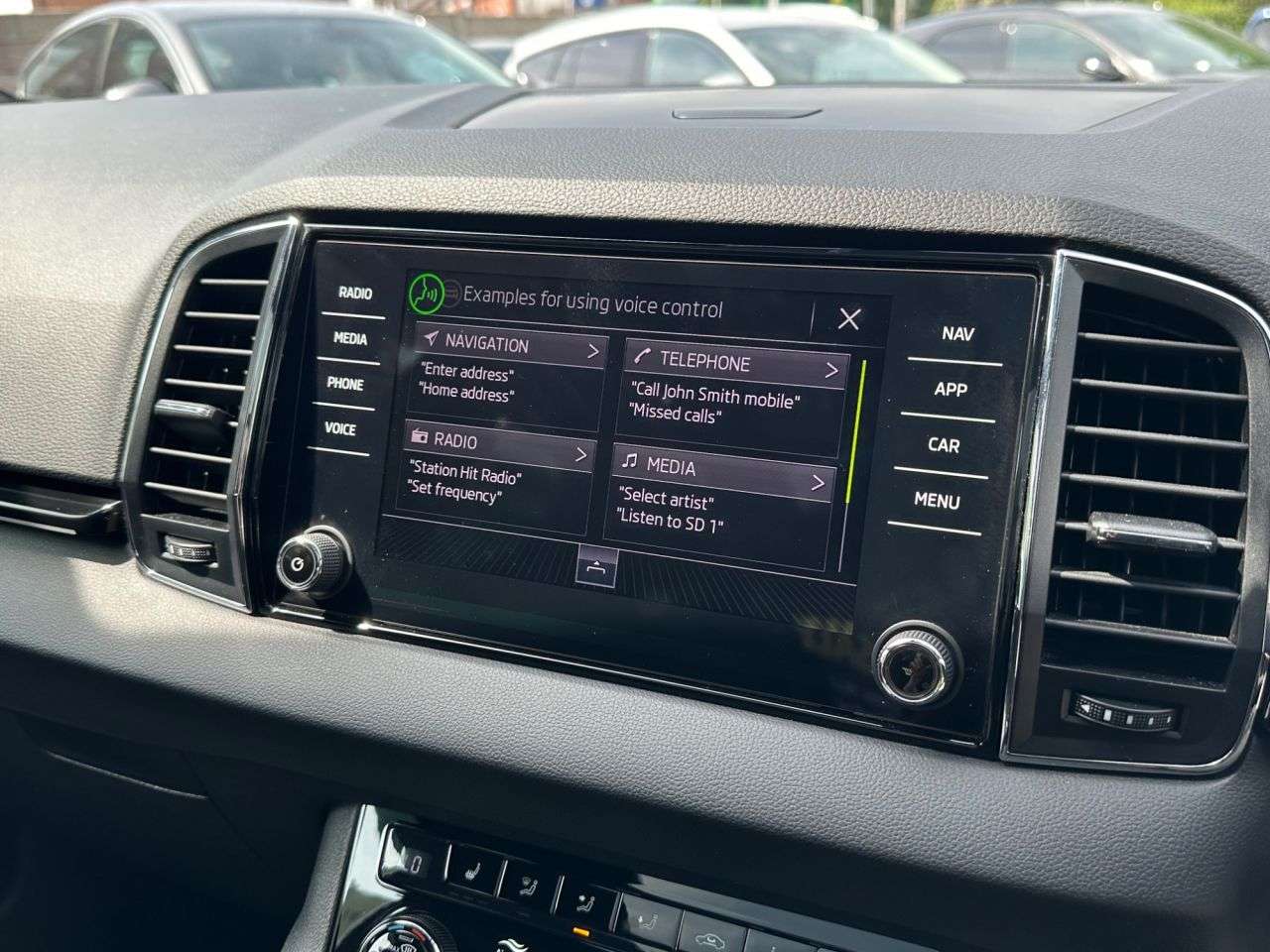 2020 SKODA KAROQ 2020 SKODA KAROQ