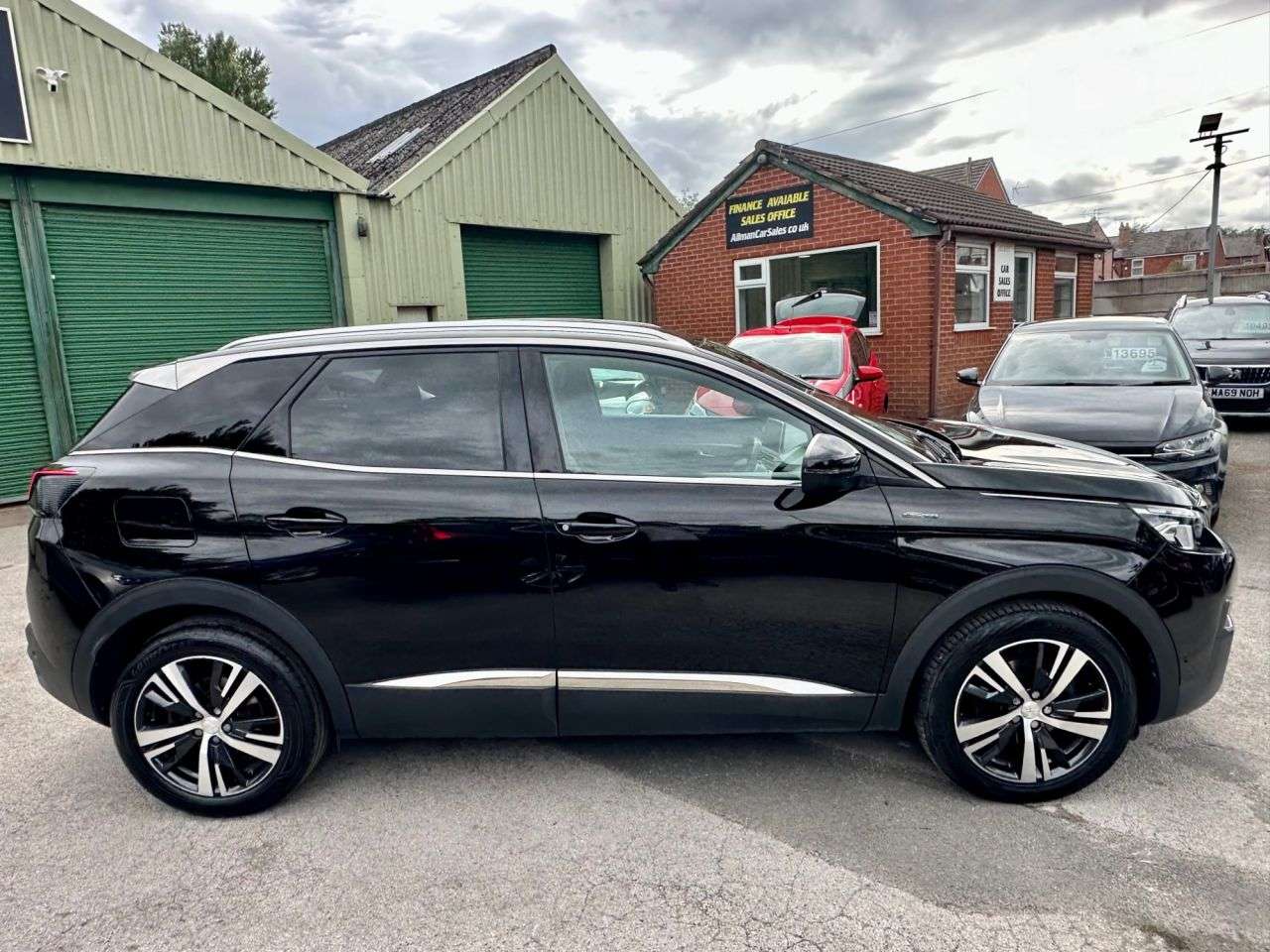2020 PEUGEOT 3008 2020 PEUGEOT 3008