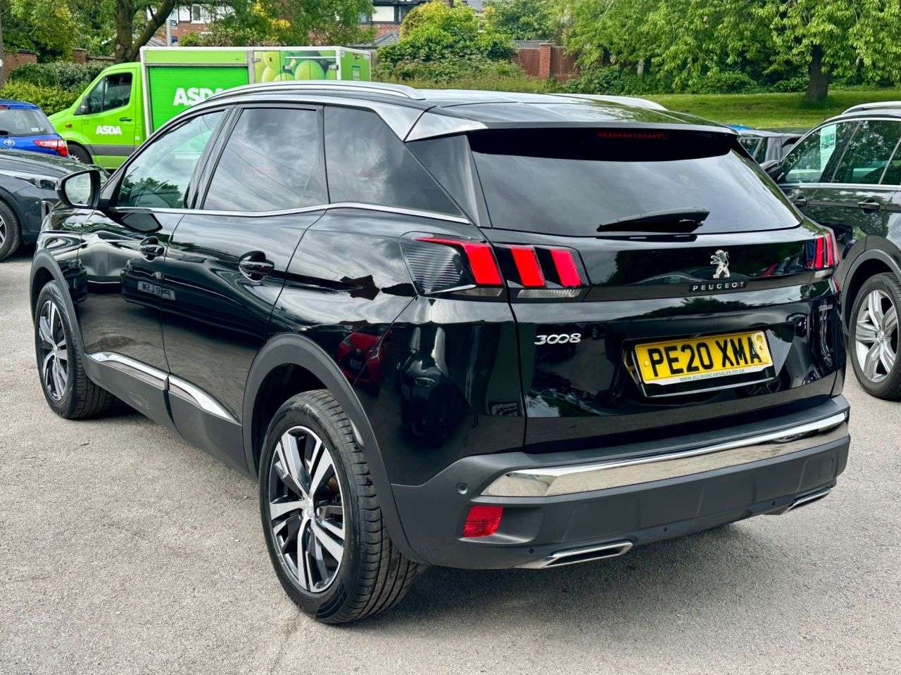 2020 PEUGEOT 3008 2020 PEUGEOT 3008