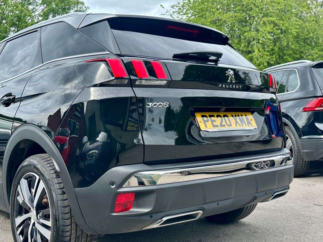 2020 PEUGEOT 3008 2020 PEUGEOT 3008