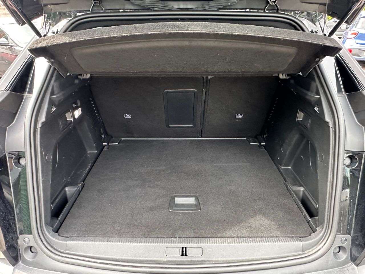 2020 PEUGEOT 3008 2020 PEUGEOT 3008