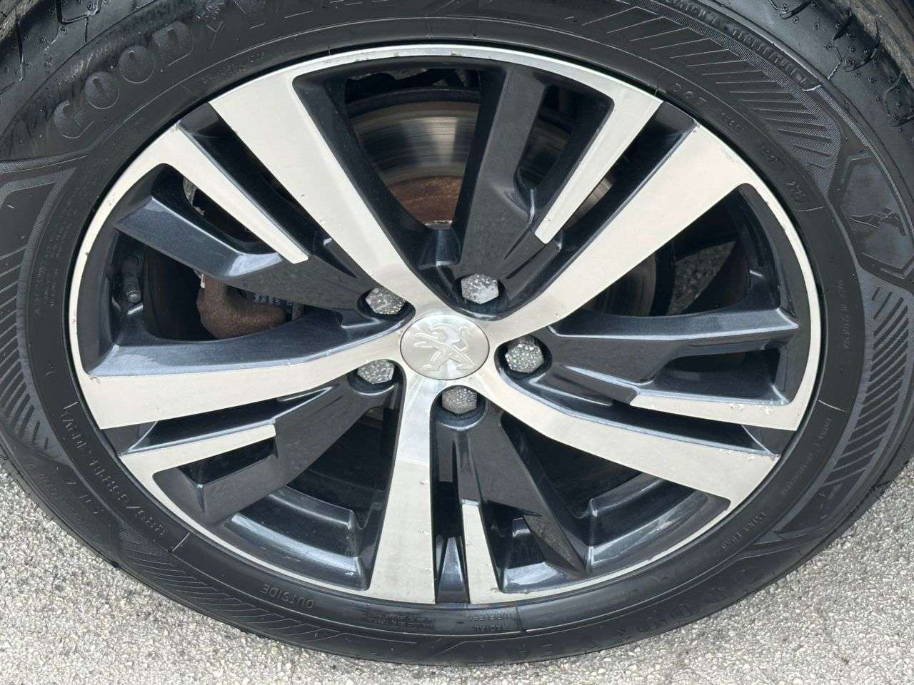 2020 PEUGEOT 3008 2020 PEUGEOT 3008