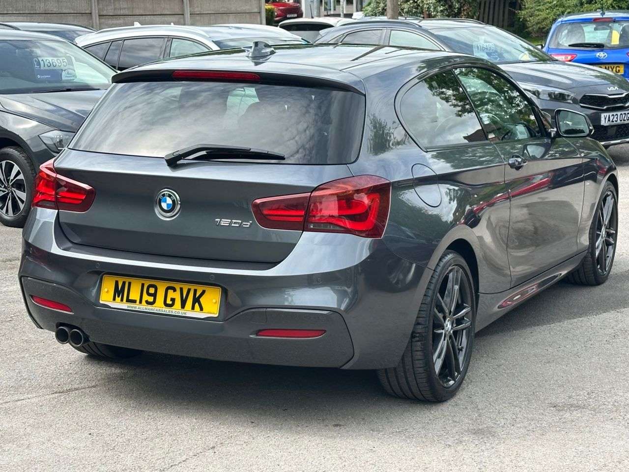 A 2019 BMW 1 SERIES 2.0 120d M Sport Shadow Edition Hatchback 3dr Diesel Manual Euro 6 (s/s) (1 A 2019 BMW 1 SERIES 2.0 120d M Sport Shadow Edition Hatchback 3dr Diesel Manual Euro 6 (s/s) (1
