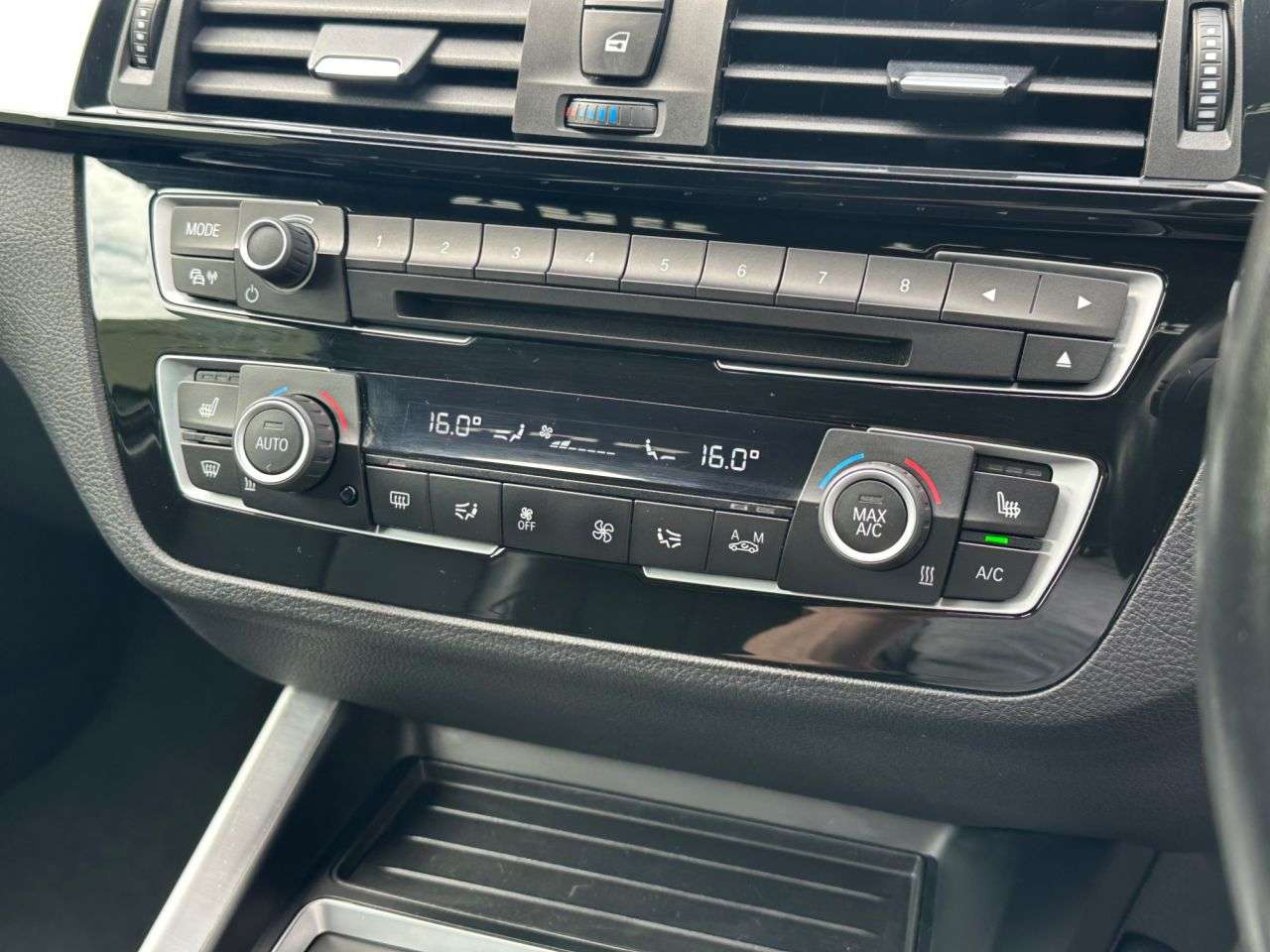 2019 BMW 1 SERIES 2019 BMW 1 SERIES