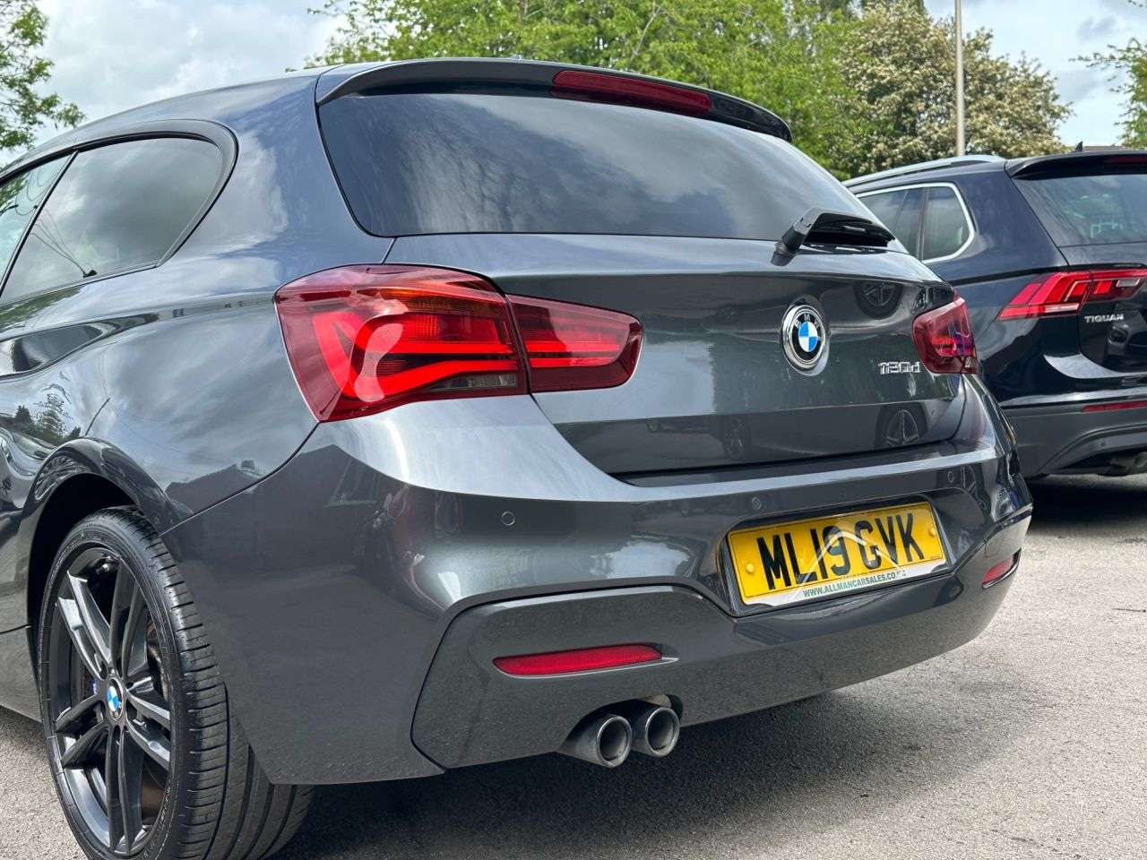 2019 BMW 1 SERIES 2019 BMW 1 SERIES