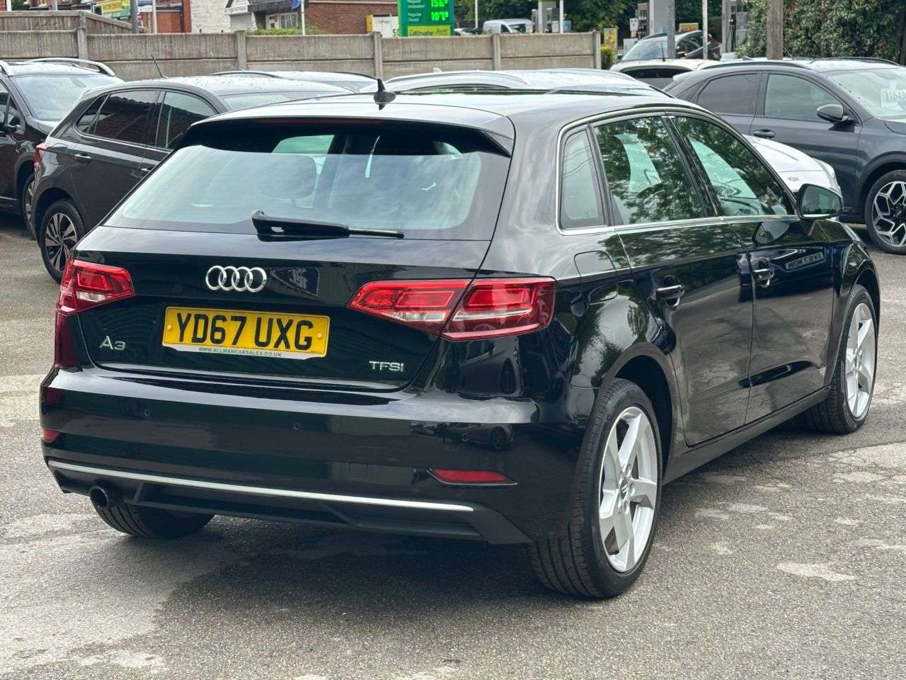 A 2017 AUDI A3 1.0 TFSI Sport Sportback 5dr Petrol Manual Euro 6 (s/s) (116 ps) A 2017 AUDI A3 1.0 TFSI Sport Sportback 5dr Petrol Manual Euro 6 (s/s) (116 ps)