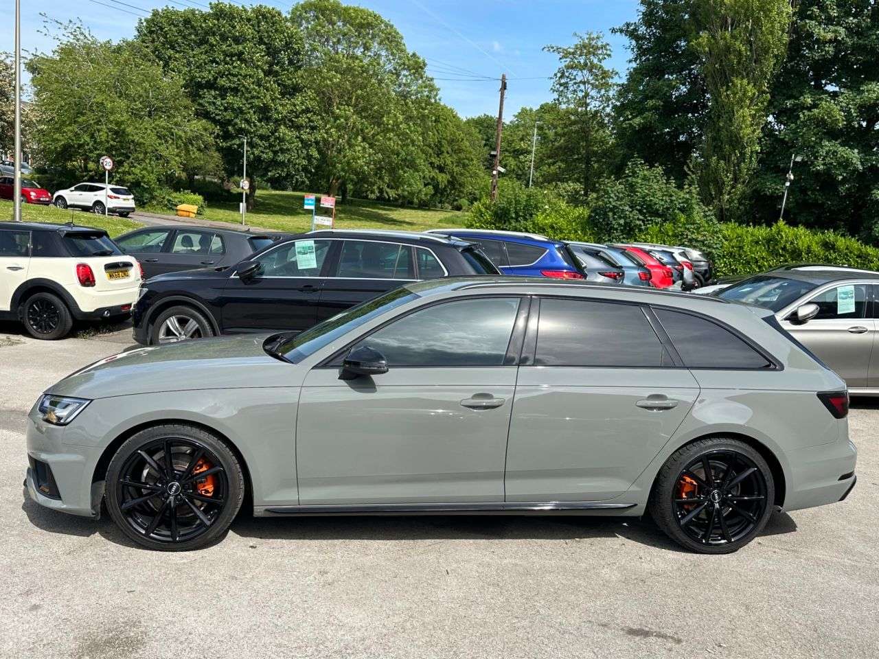 2019 AUDI A4 AVANT 2019 AUDI A4 AVANT