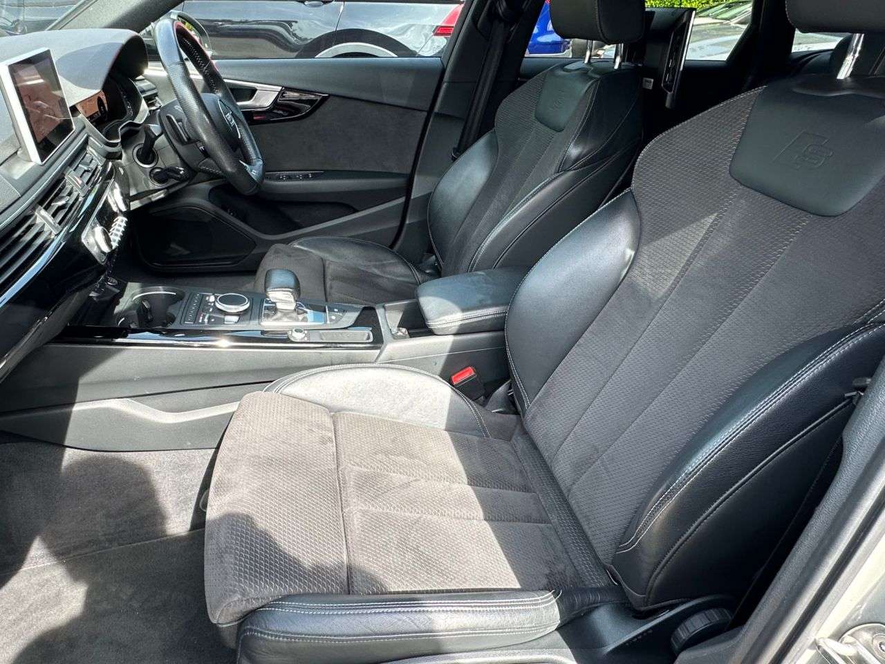 2019 AUDI A4 AVANT 2019 AUDI A4 AVANT