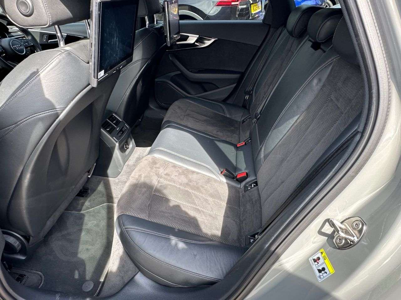 2019 AUDI A4 AVANT 2019 AUDI A4 AVANT