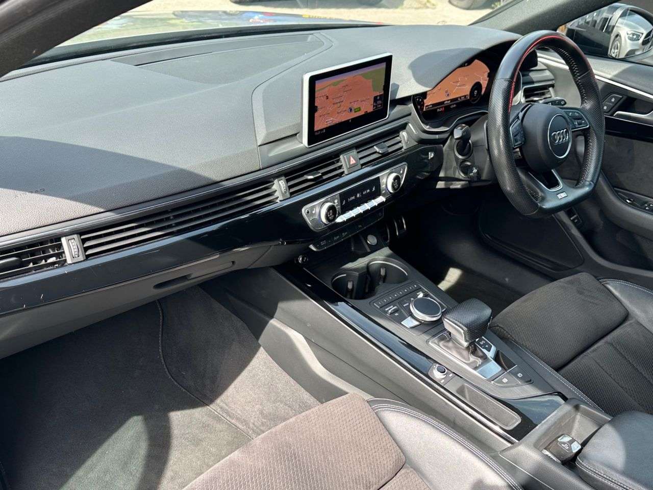 2019 AUDI A4 AVANT 2019 AUDI A4 AVANT