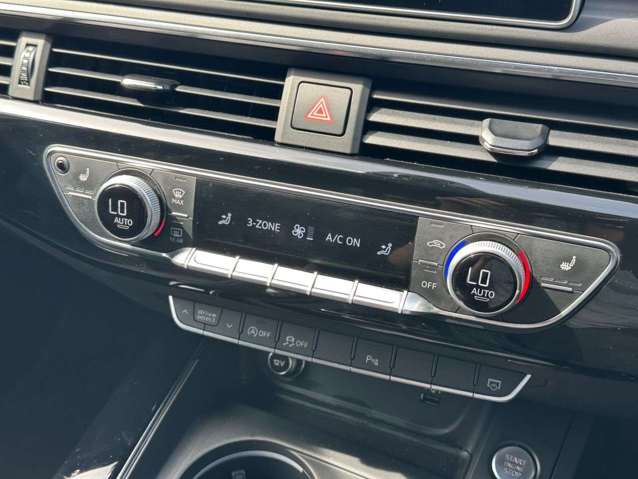2019 AUDI A4 AVANT 2019 AUDI A4 AVANT