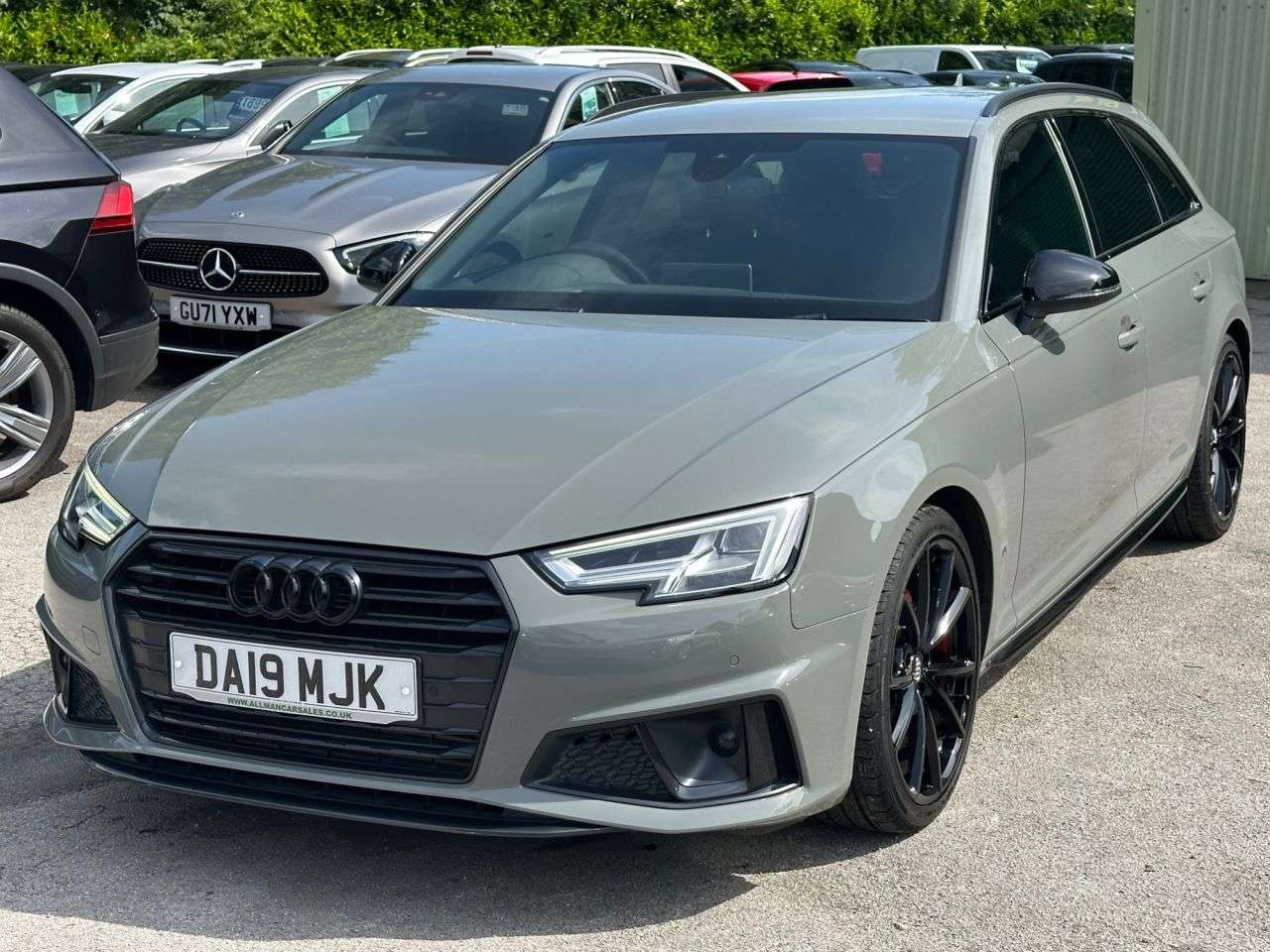 2019 AUDI A4 AVANT 2019 AUDI A4 AVANT
