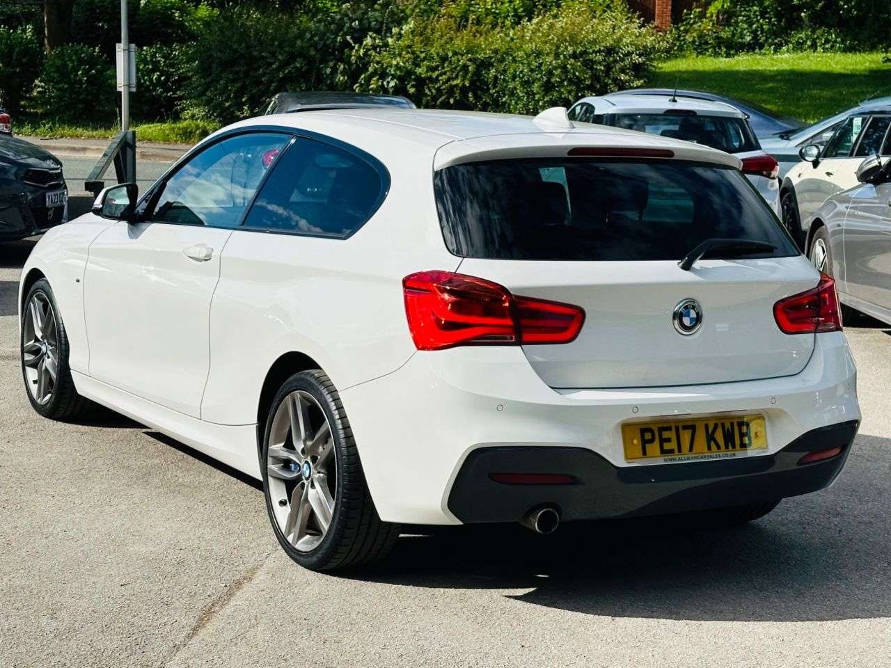 2017 BMW 1 SERIES 2017 BMW 1 SERIES