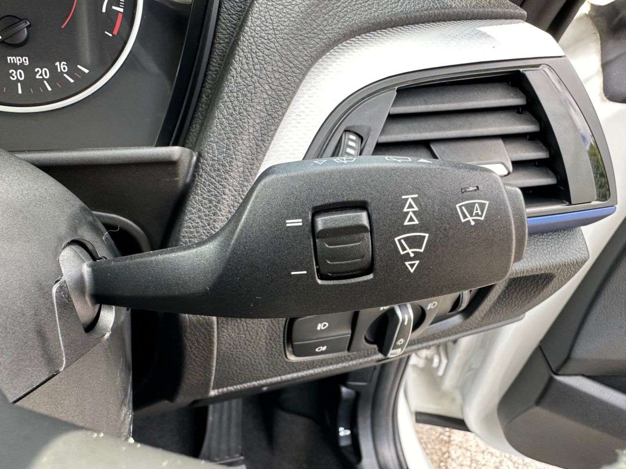 2017 BMW 1 SERIES 2017 BMW 1 SERIES