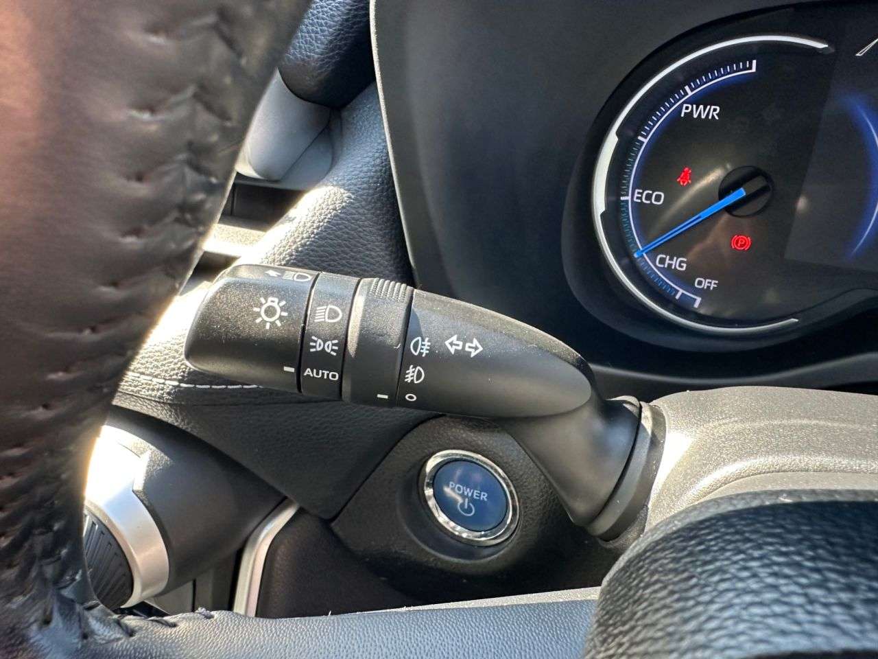 2019 TOYOTA RAV4 2019 TOYOTA RAV4