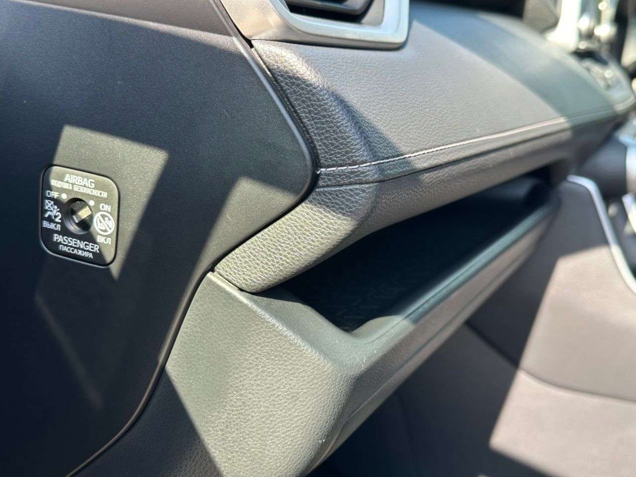 2019 TOYOTA RAV4 2019 TOYOTA RAV4