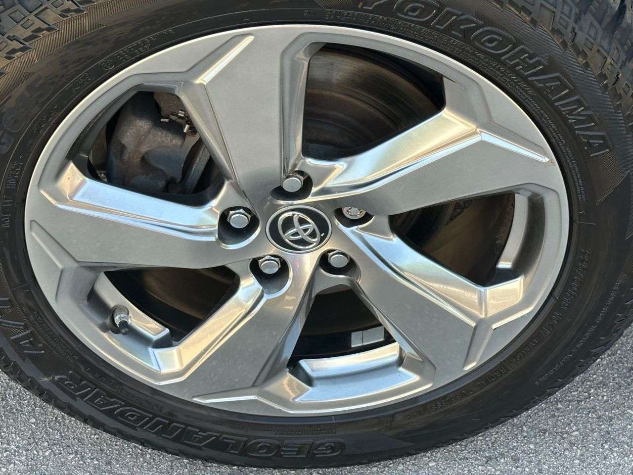 2019 TOYOTA RAV4 2019 TOYOTA RAV4