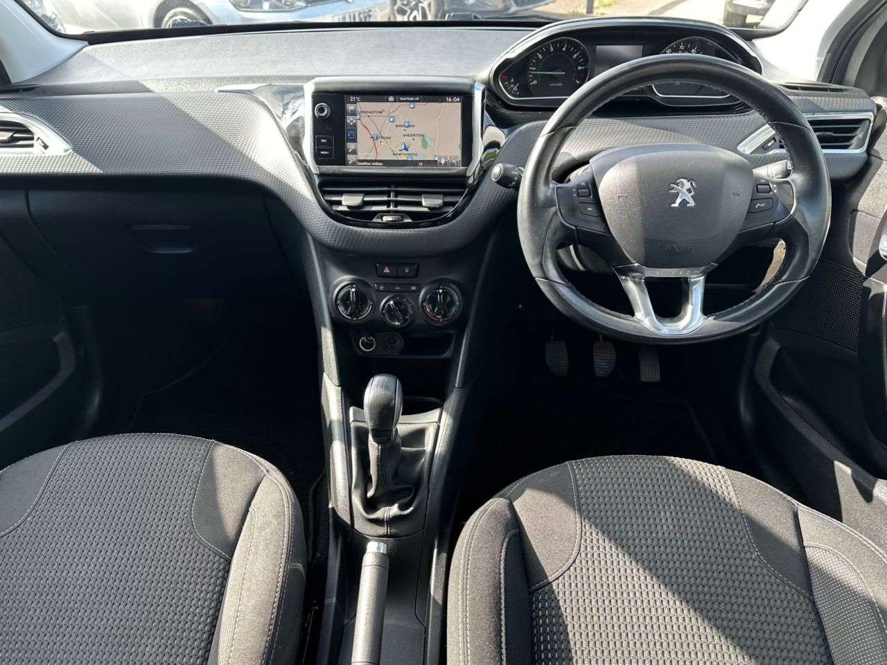 A 2016 PEUGEOT 208 1.2 PureTech Allure Premium Hatchback 5dr Petrol Manual Euro 6 (82 ps) 1 OW A 2016 PEUGEOT 208 1.2 PureTech Allure Premium Hatchback 5dr Petrol Manual Euro 6 (82 ps) 1 OW