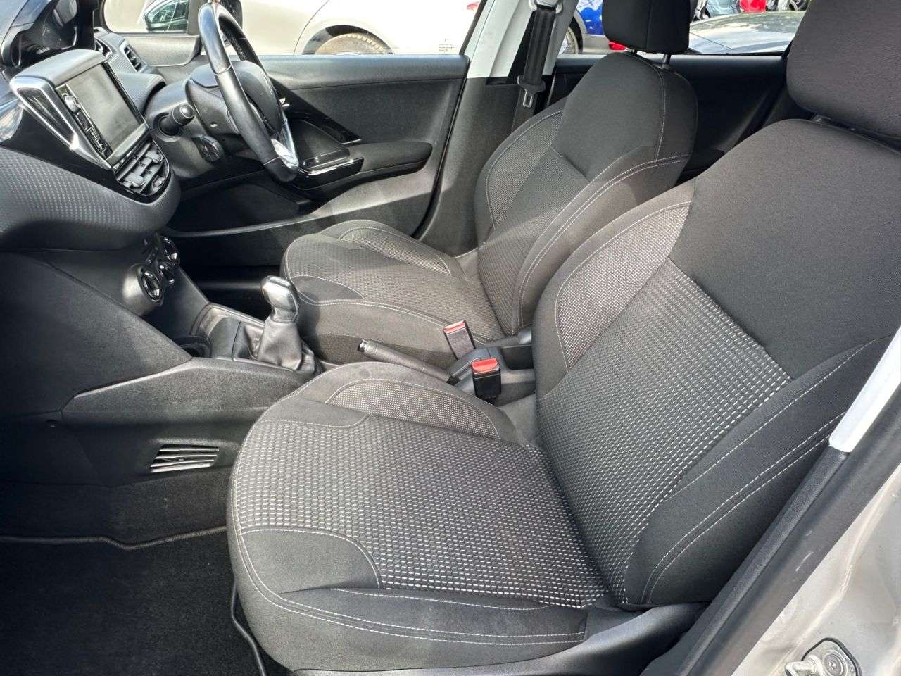 2016 PEUGEOT 208 2016 PEUGEOT 208