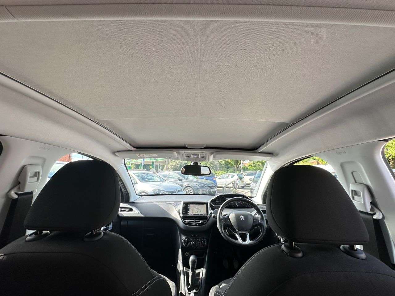 2016 PEUGEOT 208 2016 PEUGEOT 208