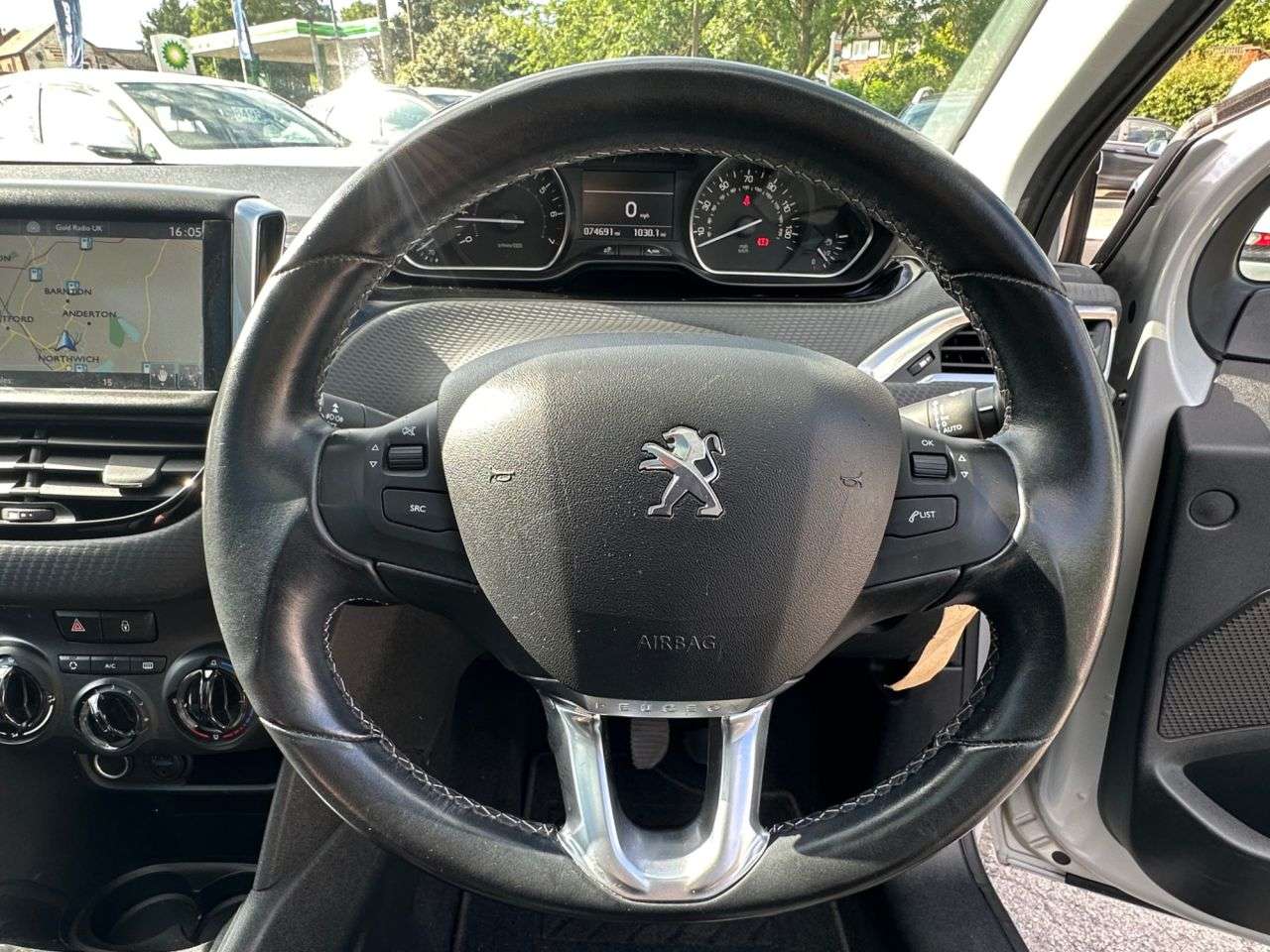 2016 PEUGEOT 208 2016 PEUGEOT 208