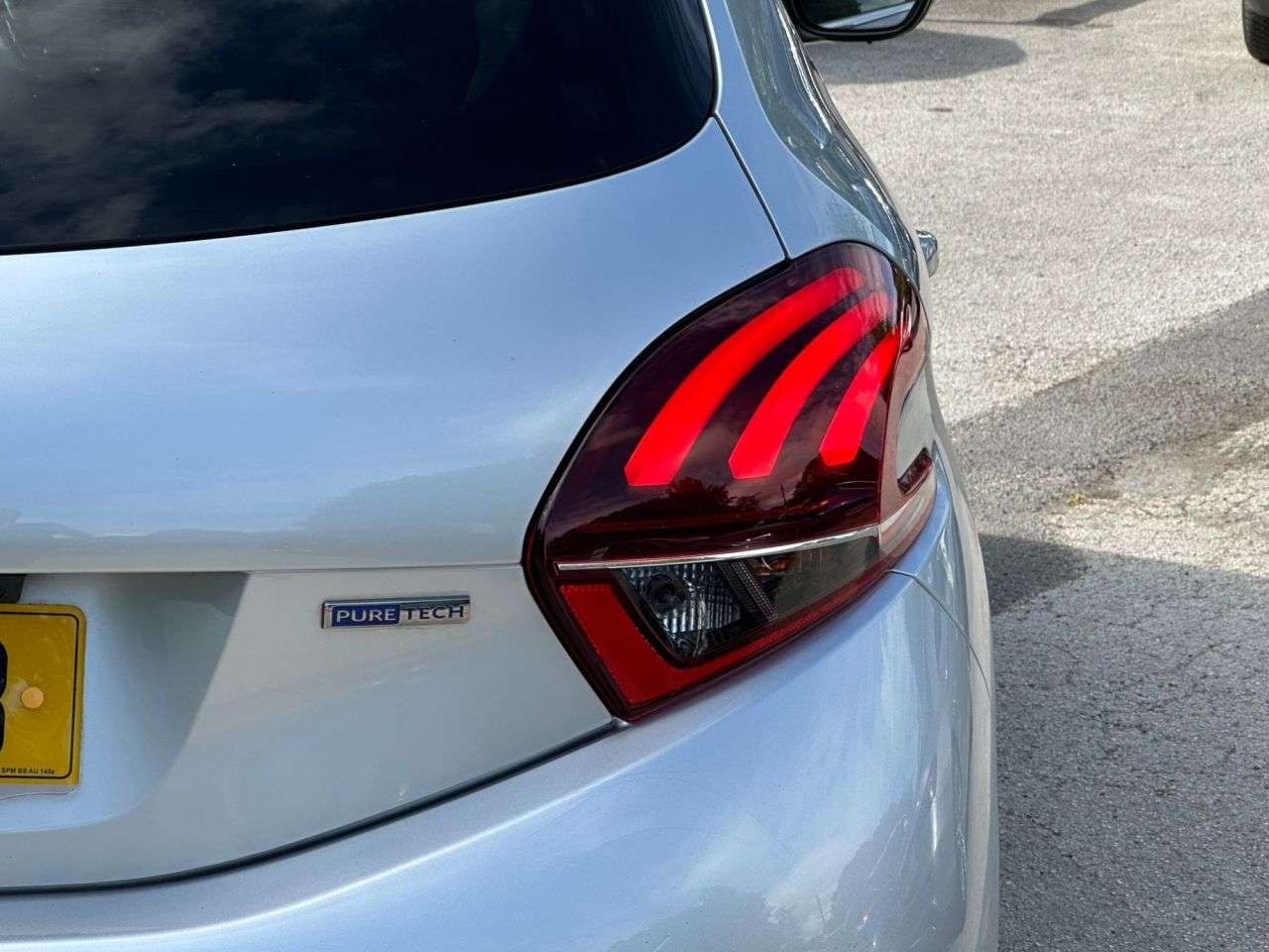 2016 PEUGEOT 208 2016 PEUGEOT 208