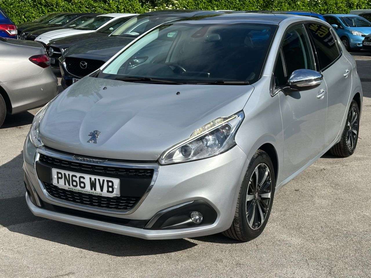 2016 PEUGEOT 208 2016 PEUGEOT 208