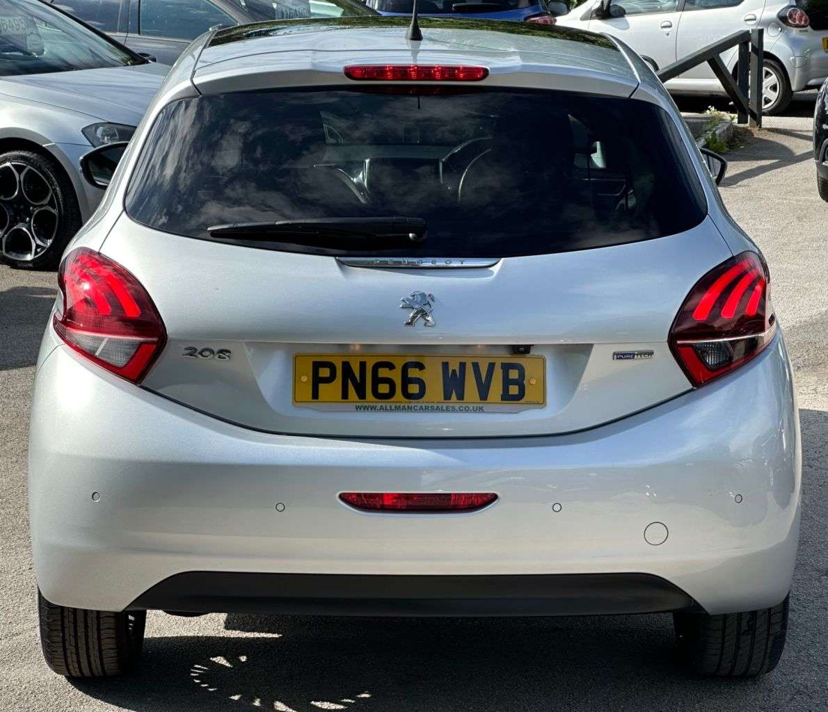 2016 PEUGEOT 208 2016 PEUGEOT 208