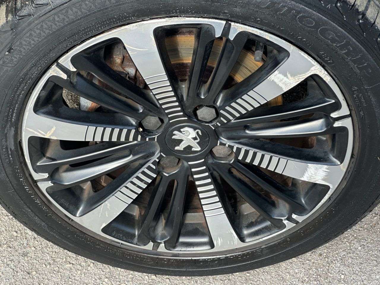 2016 PEUGEOT 208 2016 PEUGEOT 208