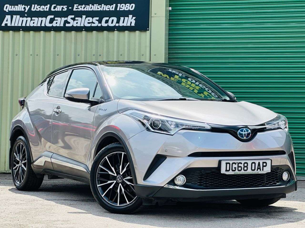 A 2018 TOYOTA C-HR 1.8 VVT-h Design SUV 5dr Petrol Hybrid CVT Euro 6 (s/s) (122 ps) A 2018 TOYOTA C-HR 1.8 VVT-h Design SUV 5dr Petrol Hybrid CVT Euro 6 (s/s) (122 ps)