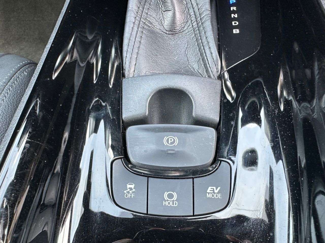 2018 TOYOTA C-HR 2018 TOYOTA C-HR