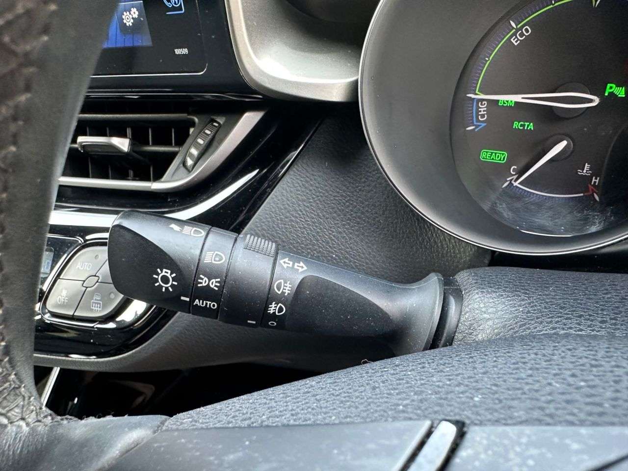 2018 TOYOTA C-HR 2018 TOYOTA C-HR