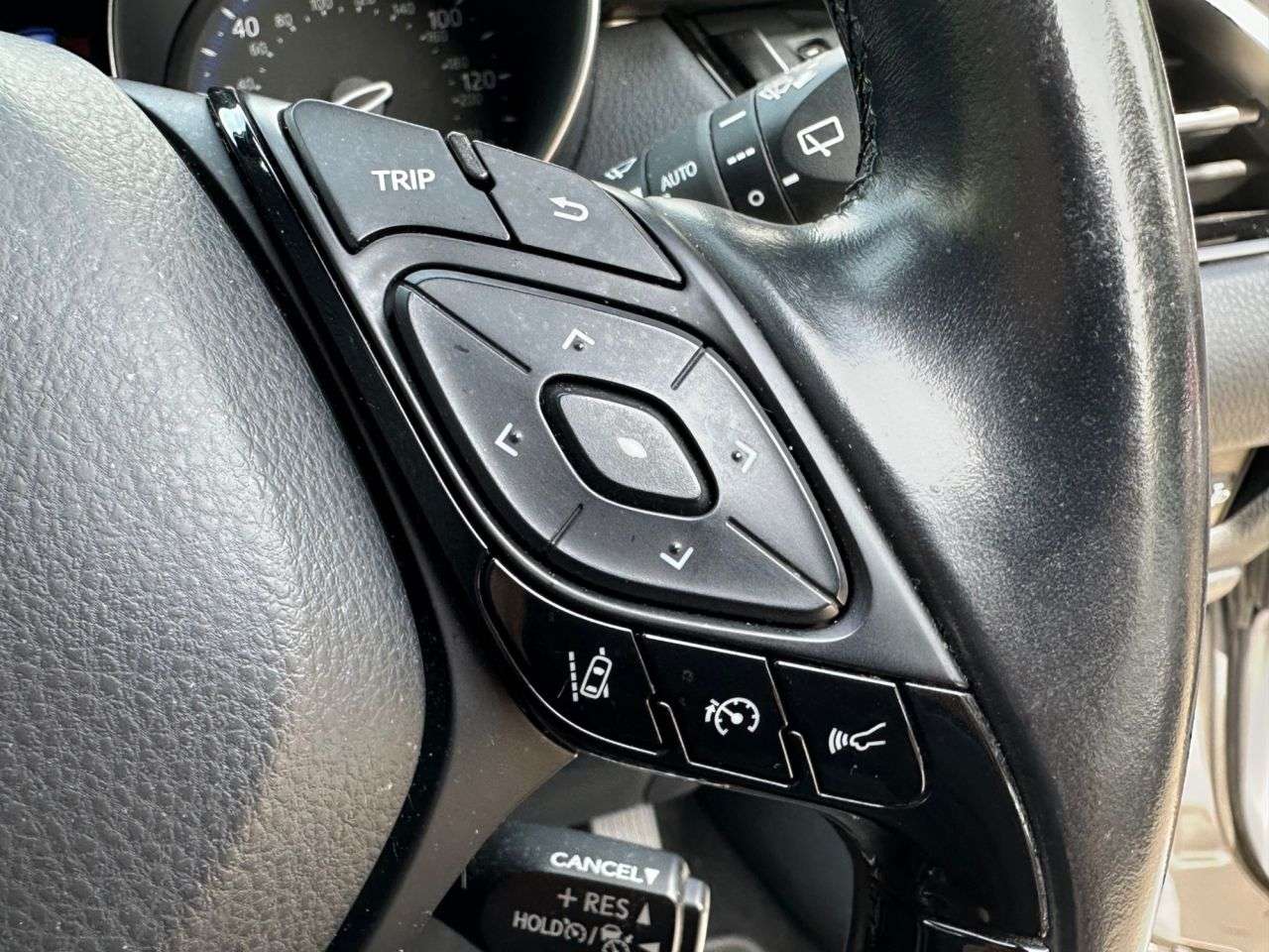 2018 TOYOTA C-HR 2018 TOYOTA C-HR