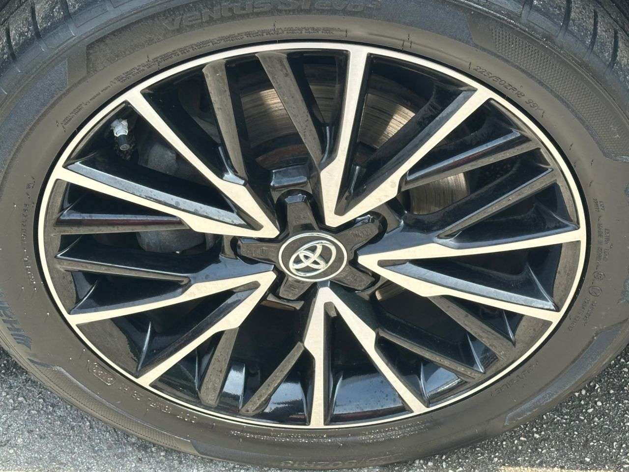 2018 TOYOTA C-HR 2018 TOYOTA C-HR