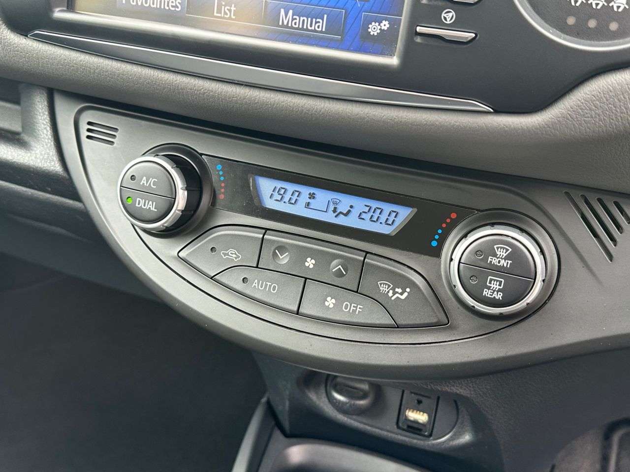 2019 TOYOTA YARIS 2019 TOYOTA YARIS