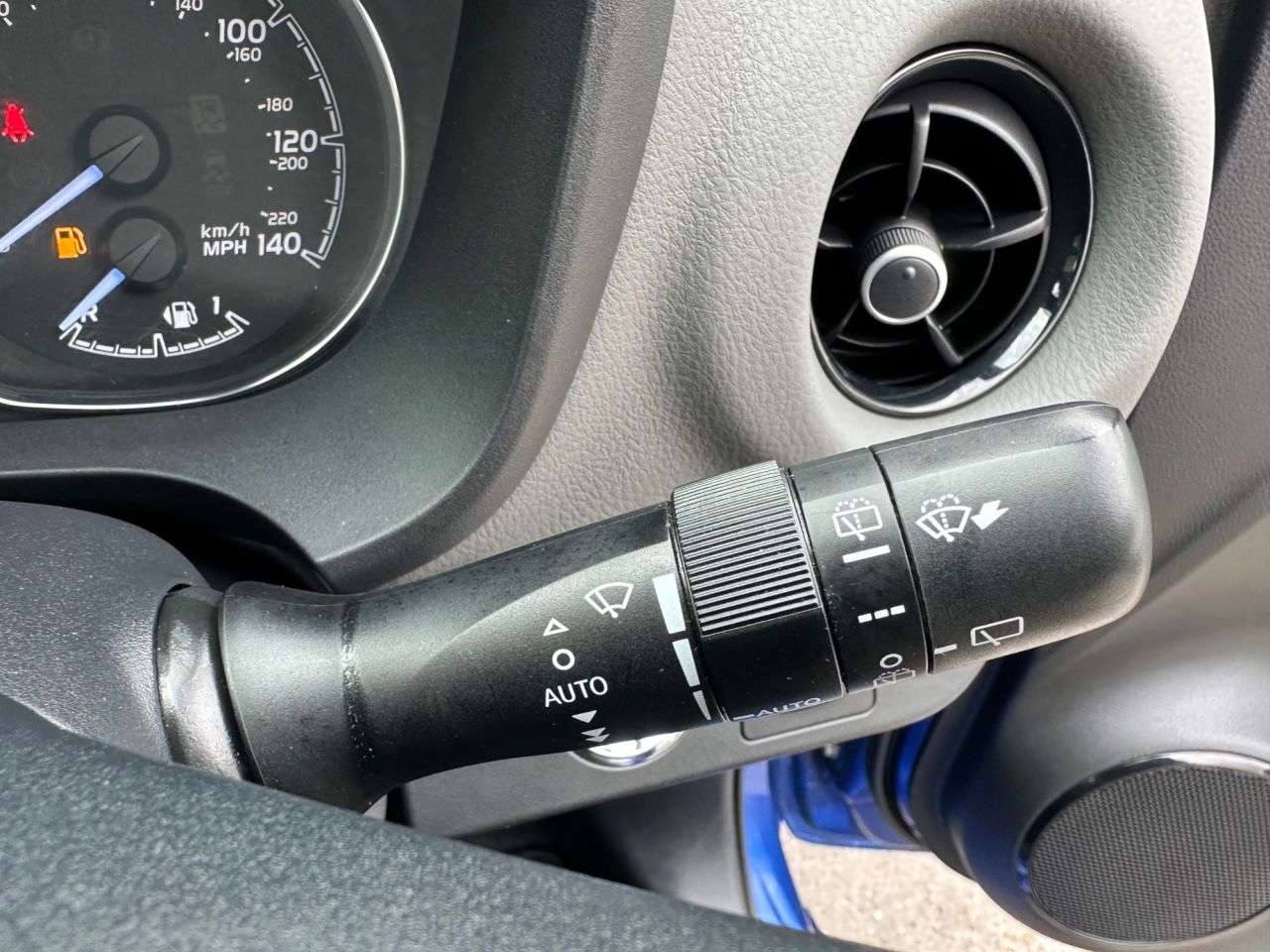 2019 TOYOTA YARIS 2019 TOYOTA YARIS