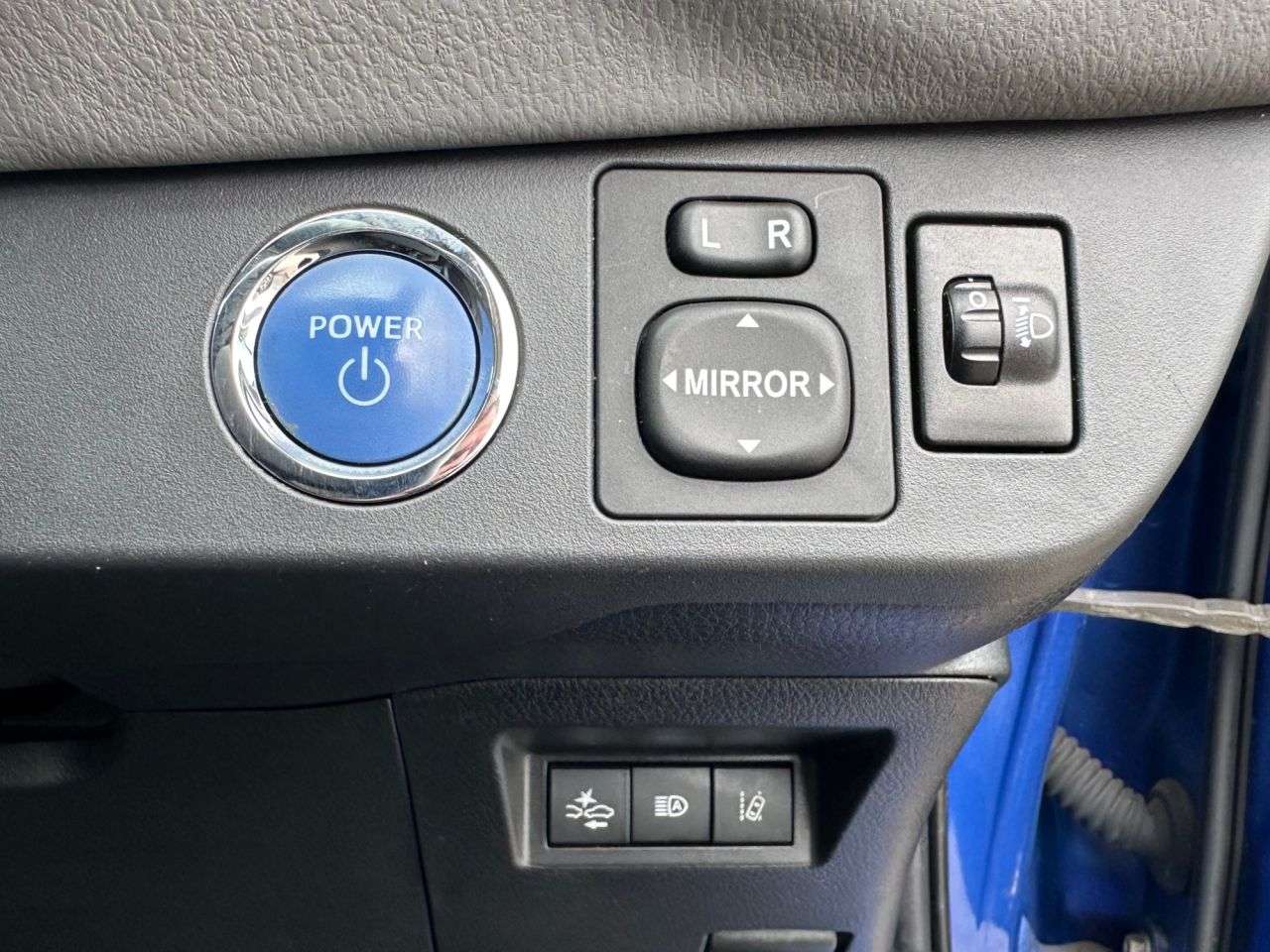 2019 TOYOTA YARIS 2019 TOYOTA YARIS